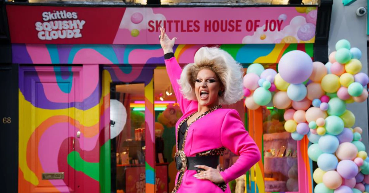 Skittles Skittles Pop Up Campaign