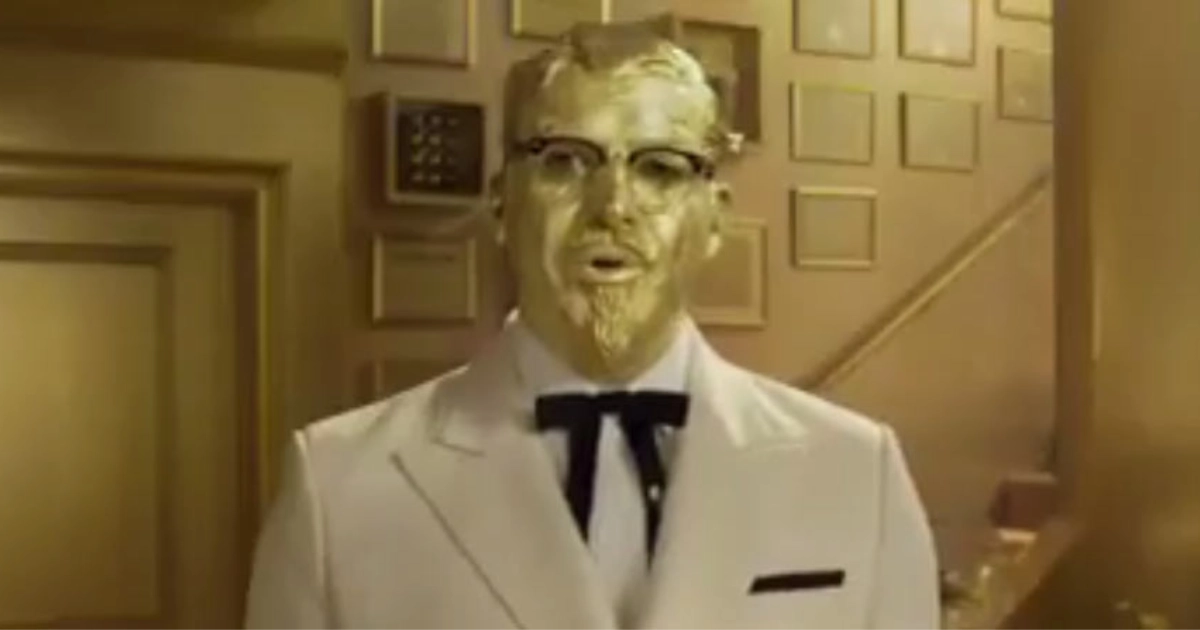 Billy Zane Colonel